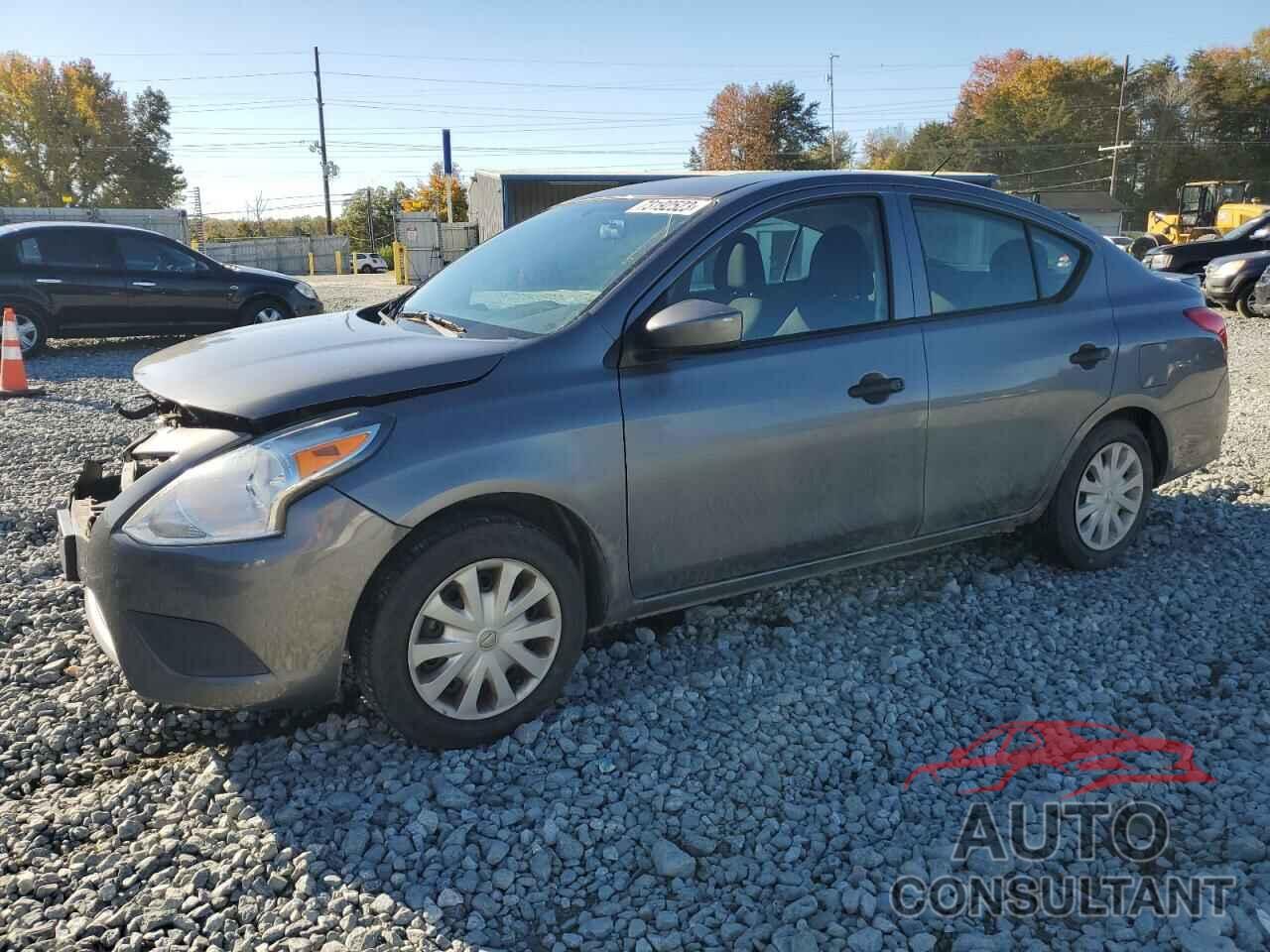 NISSAN VERSA 2018 - 3N1CN7AP0JL816636