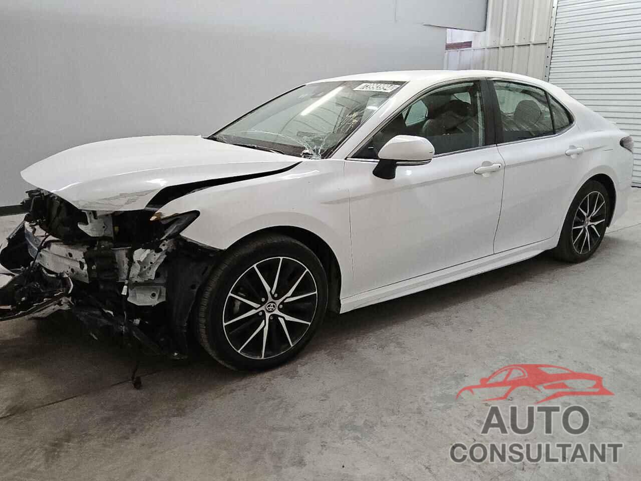 TOYOTA CAMRY 2023 - 4T1G11AKXPU750103