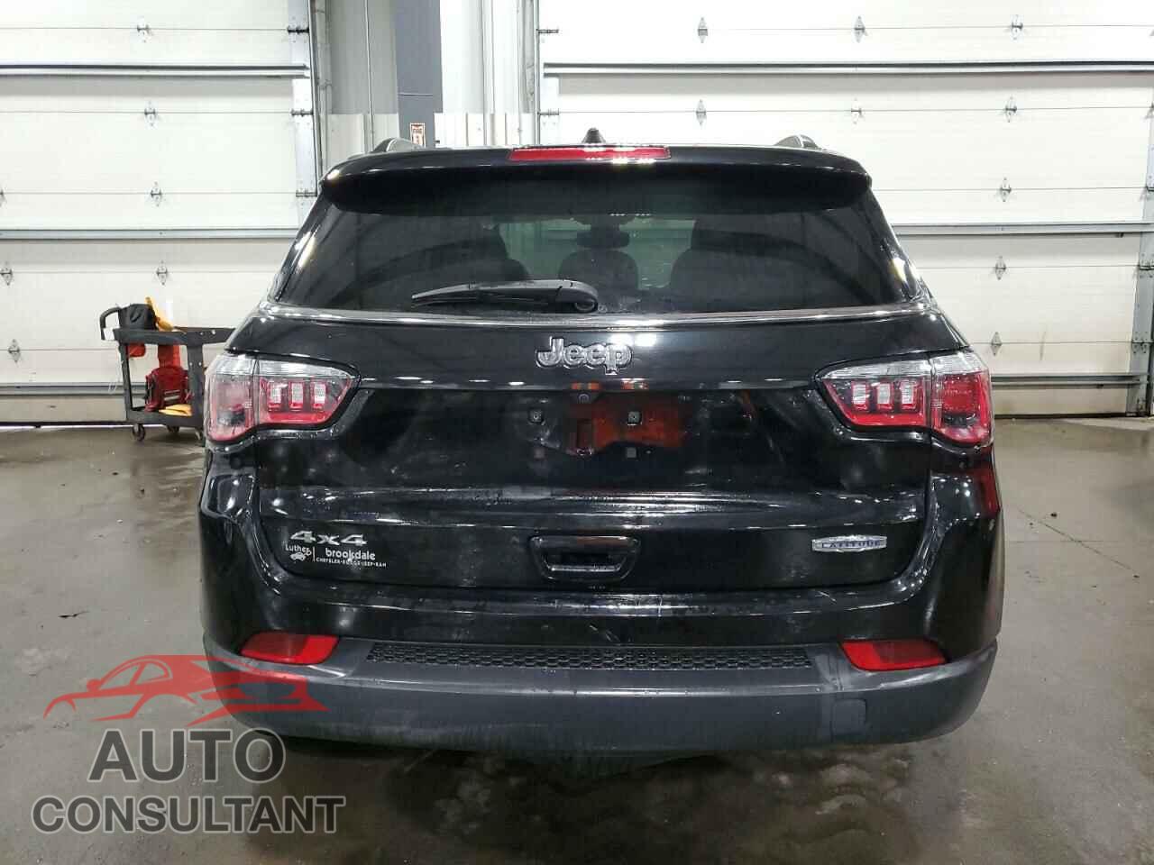 JEEP COMPASS 2019 - 3C4NJDBB5KT846526