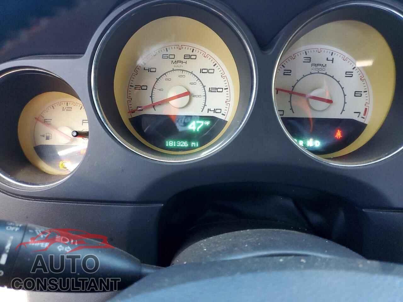 DODGE CHALLENGER 2013 - 2C3CDYAG7DH645469