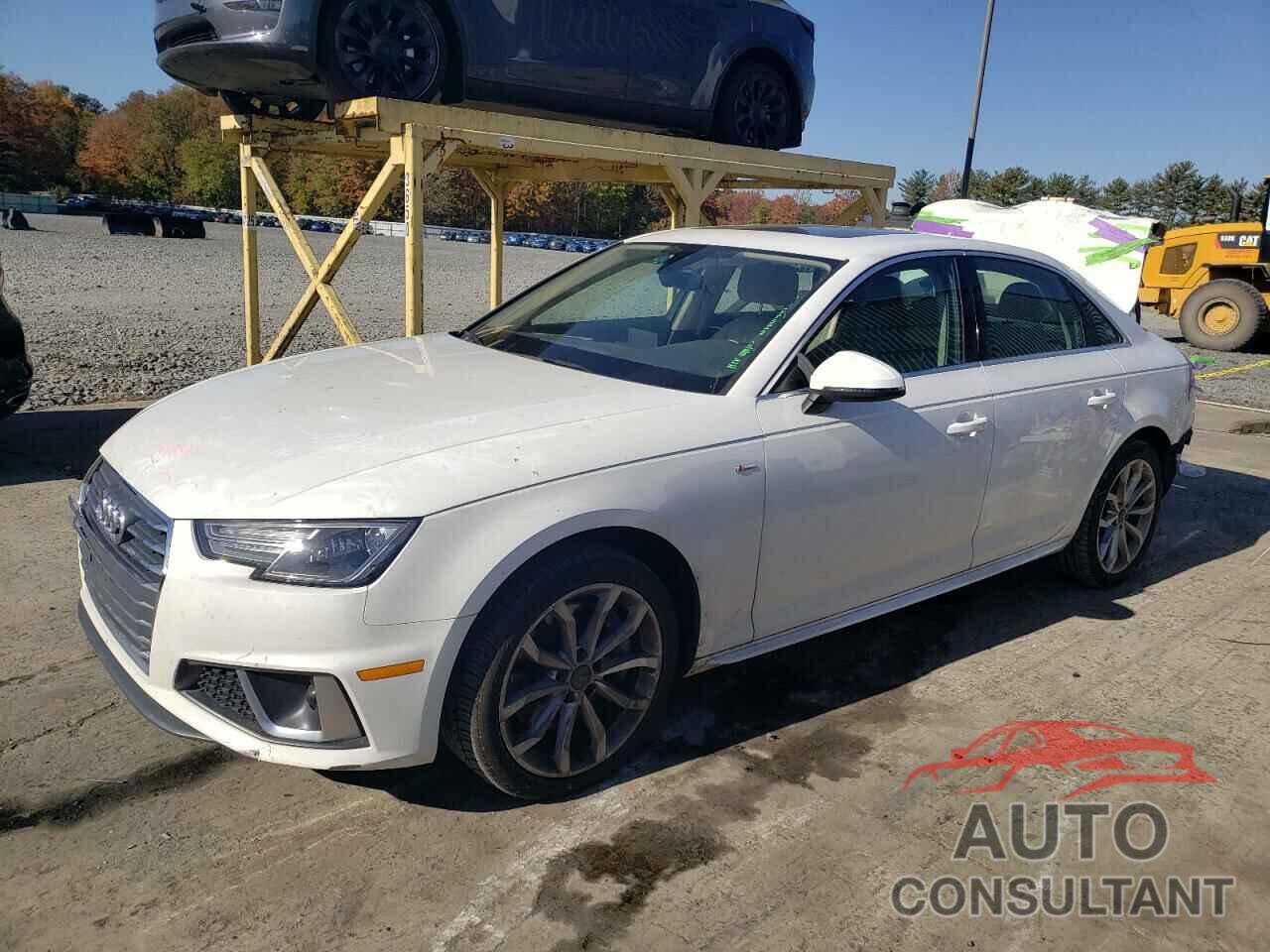 AUDI A4 2019 - WAUDNAF45KN019164