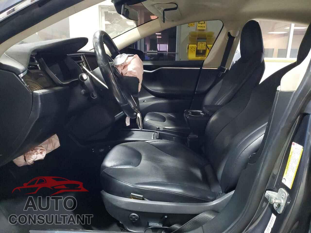TESLA MODEL S 2016 - 5YJSA1E15GF147987
