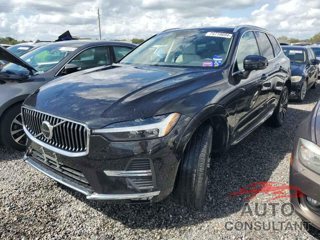 VOLVO XC60 PLUS 2023 - YV4L12DN7P1212567