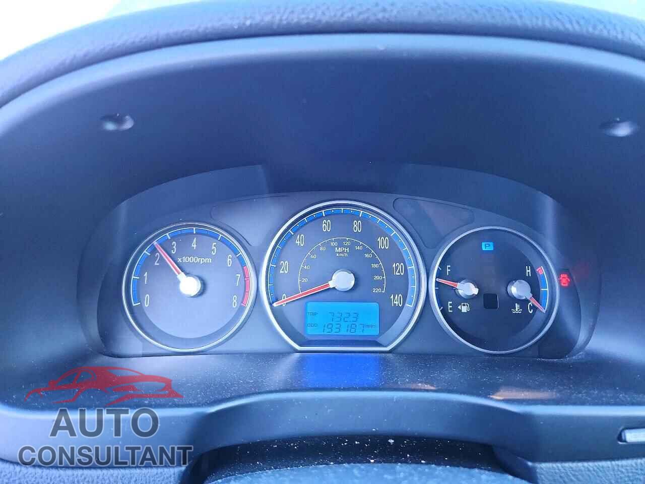 HYUNDAI SANTA FE 2009 - 5NMSG73D09H332660