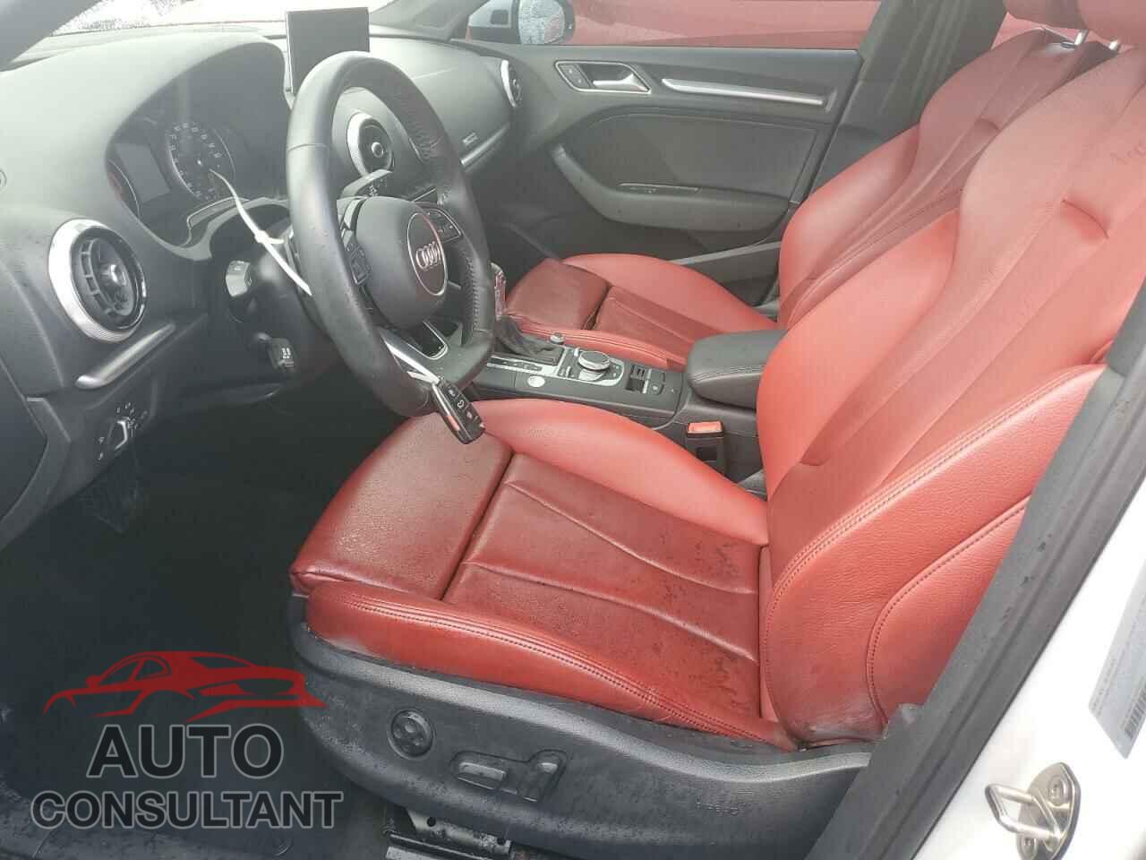 AUDI A3 2020 - WAUAUGFF9LA070704