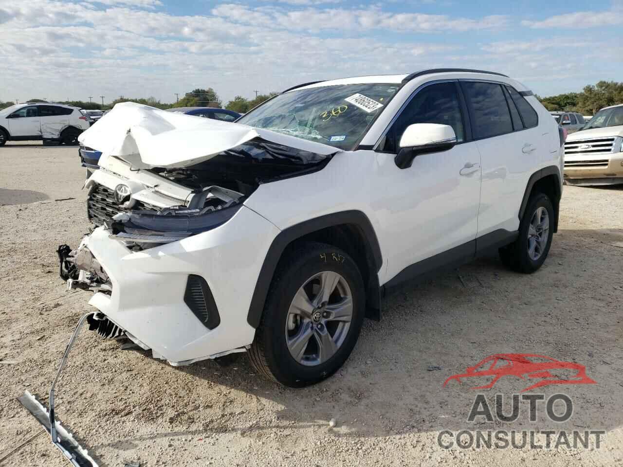TOYOTA RAV4 2022 - 2T3W1RFV5NC181843