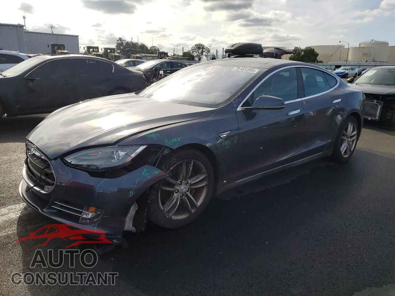 TESLA MODEL S 2016 - 5YJSA1E14GF125981