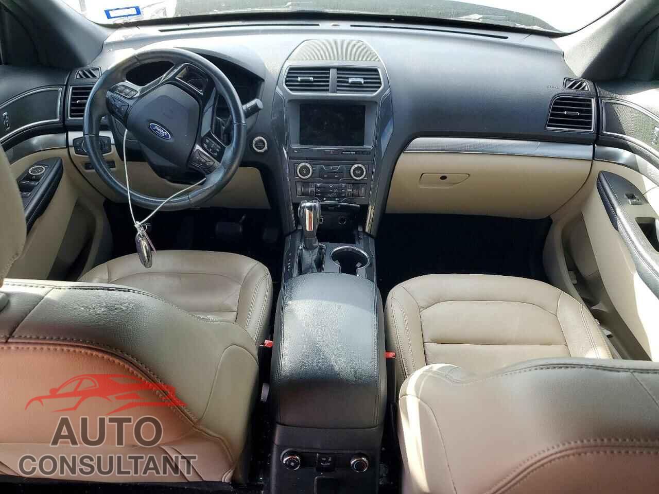 FORD EXPLORER 2018 - 1FM5K7D84JGB42591