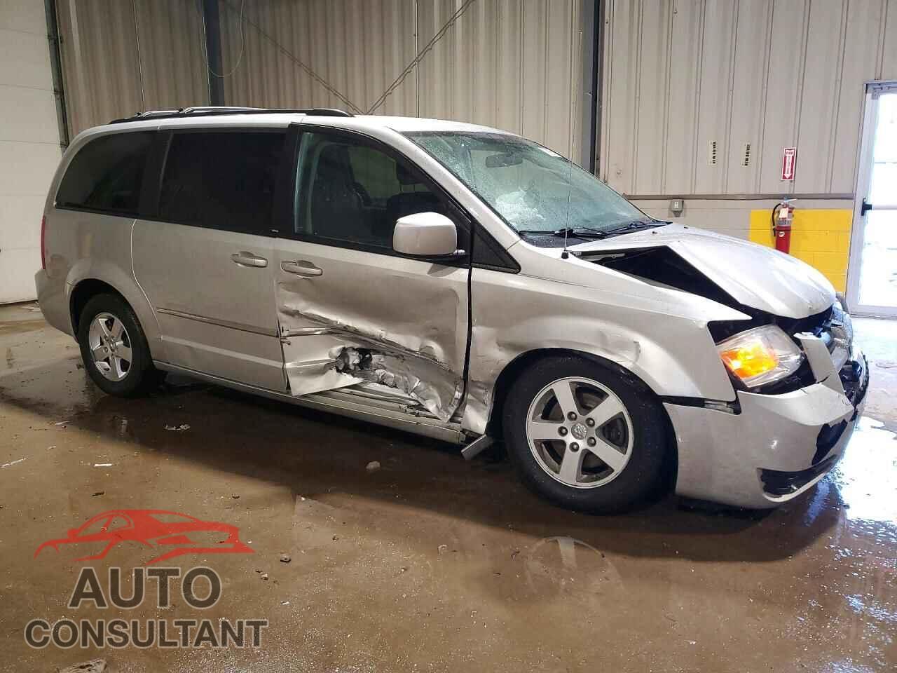 DODGE CARAVAN 2010 - 2D4RN5D18AR488231