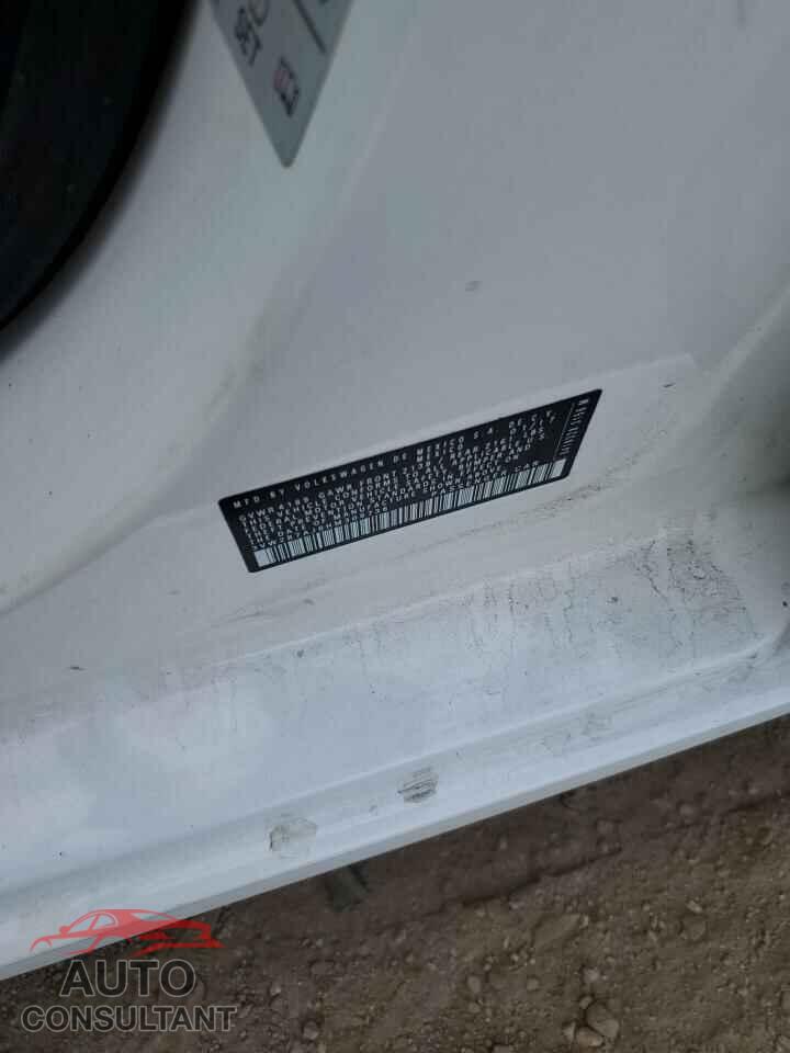 VOLKSWAGEN JETTA 2017 - 3VW2B7AJ8HM308736