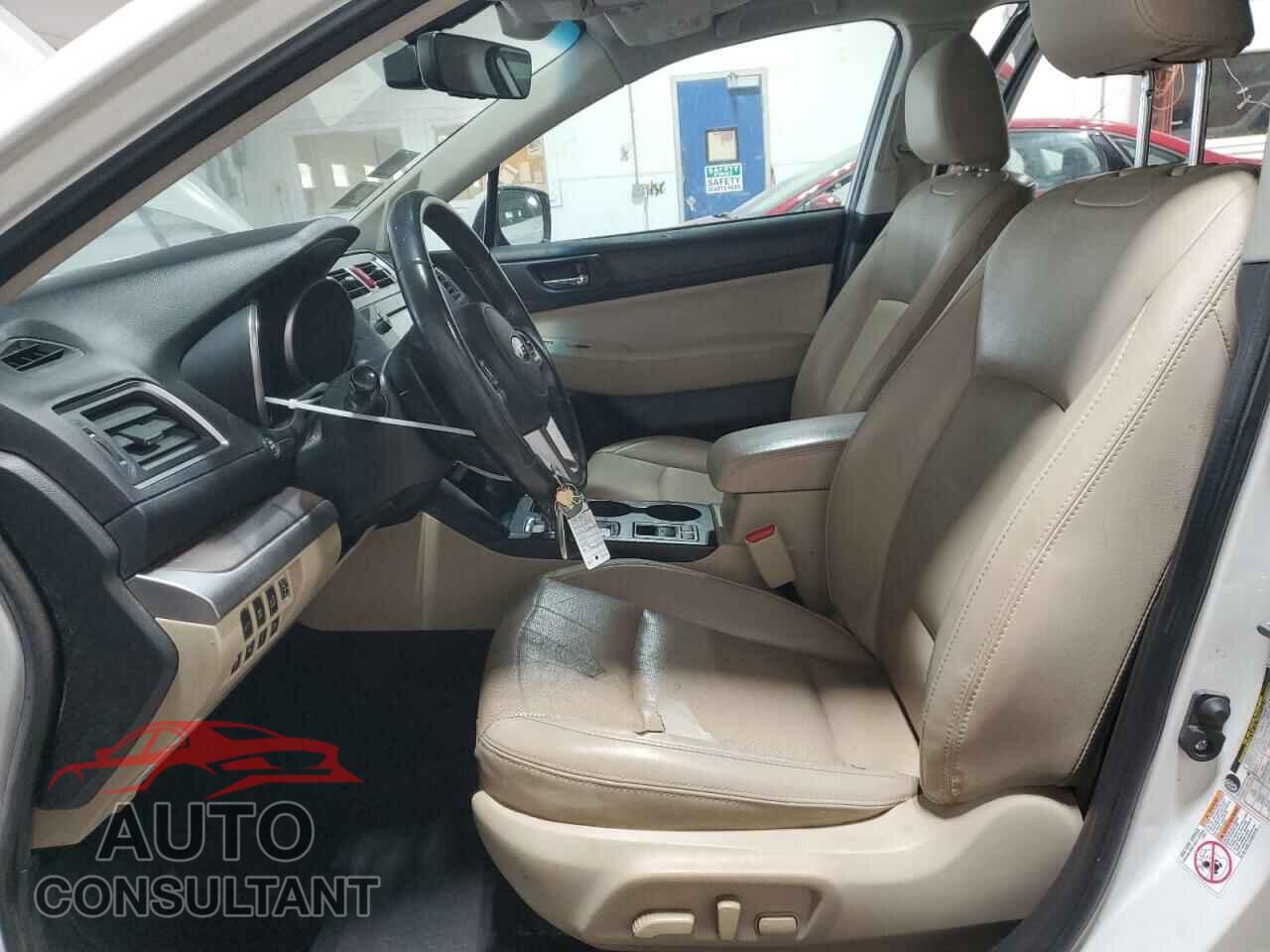 SUBARU OUTBACK 2017 - 4S4BSANC4H3417669