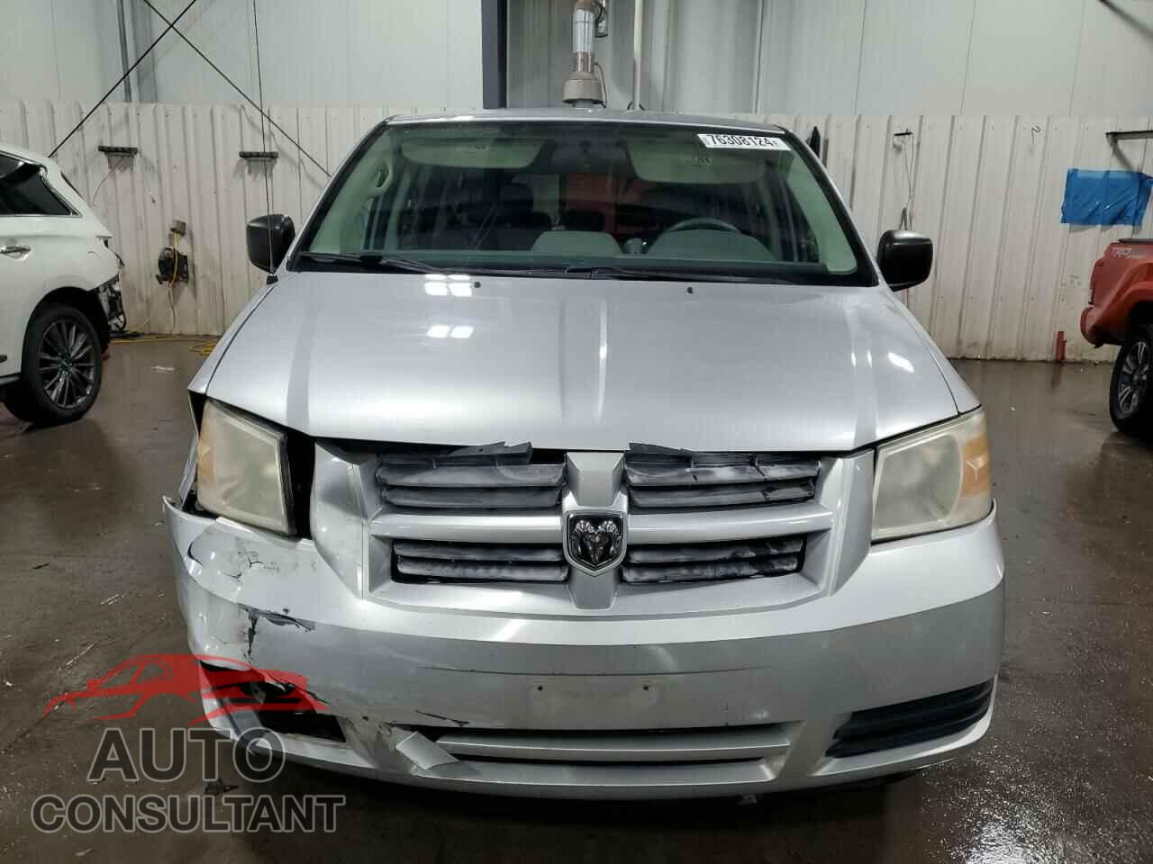 DODGE CARAVAN 2010 - 2D4RN4DE1AR111253