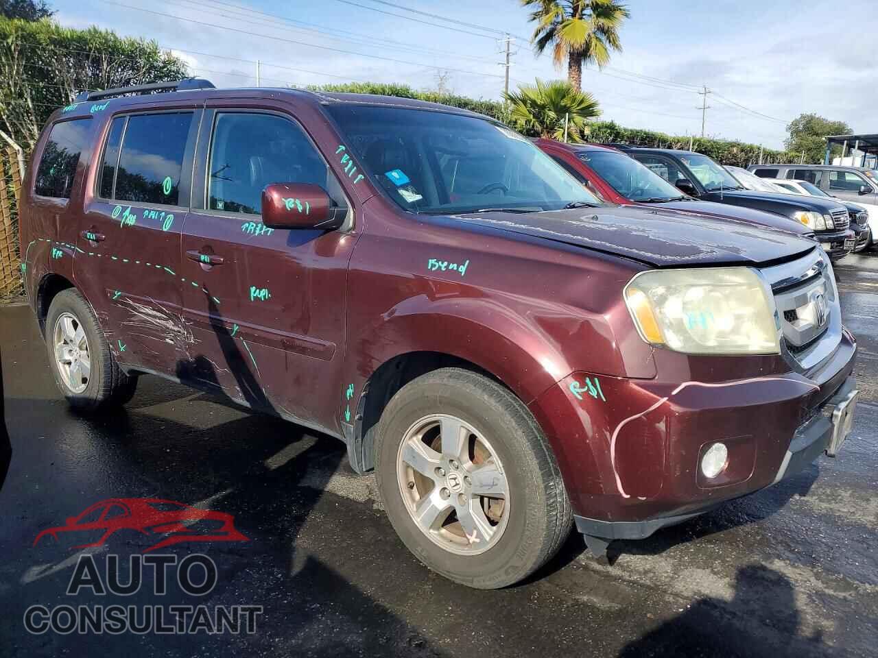 HONDA PILOT 2011 - 5FNYF4H60BB044943