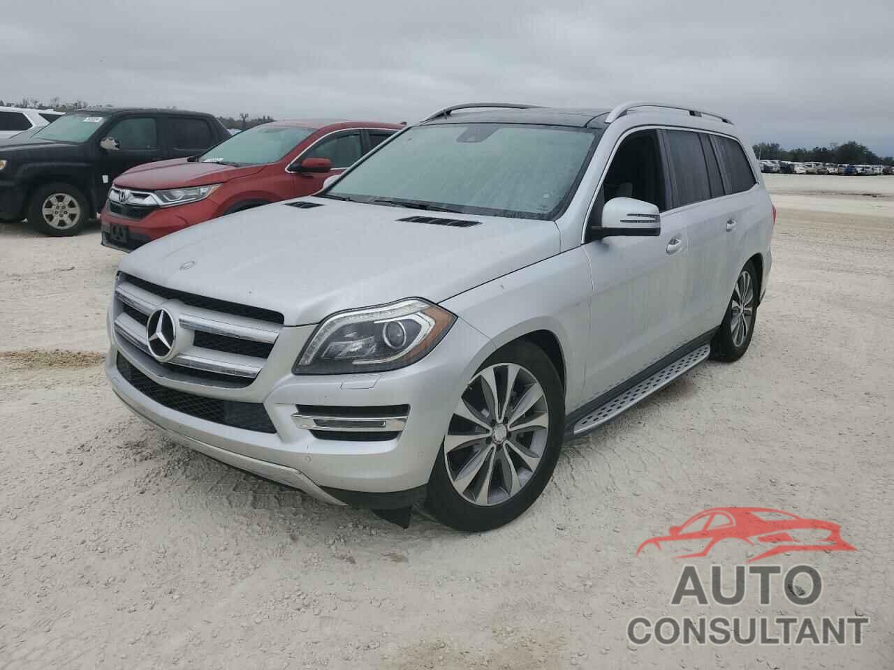 MERCEDES-BENZ GL-CLASS 2016 - 4JGDF6EE5GA711409