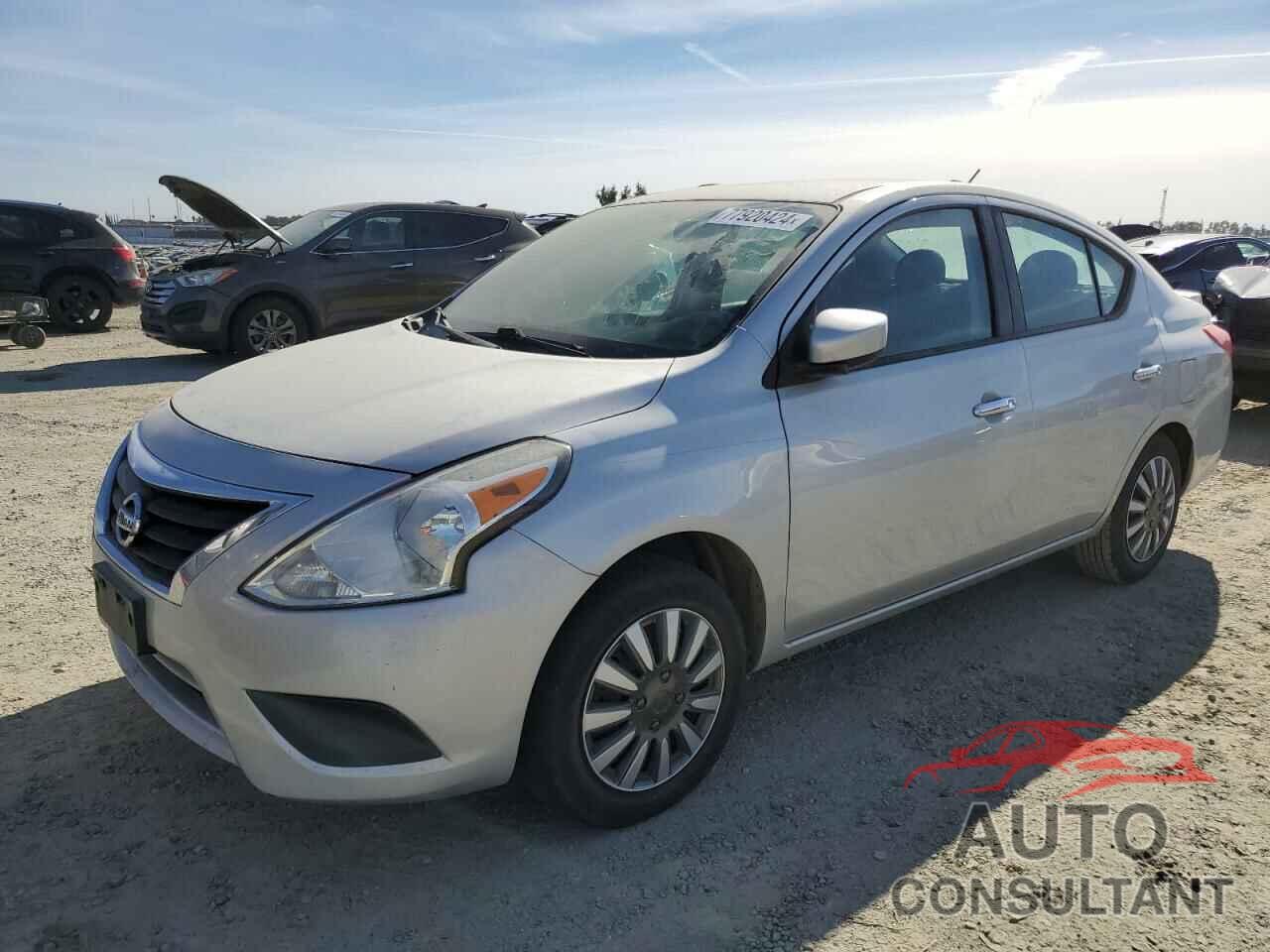 NISSAN VERSA 2018 - 3N1CN7AP3JL874269