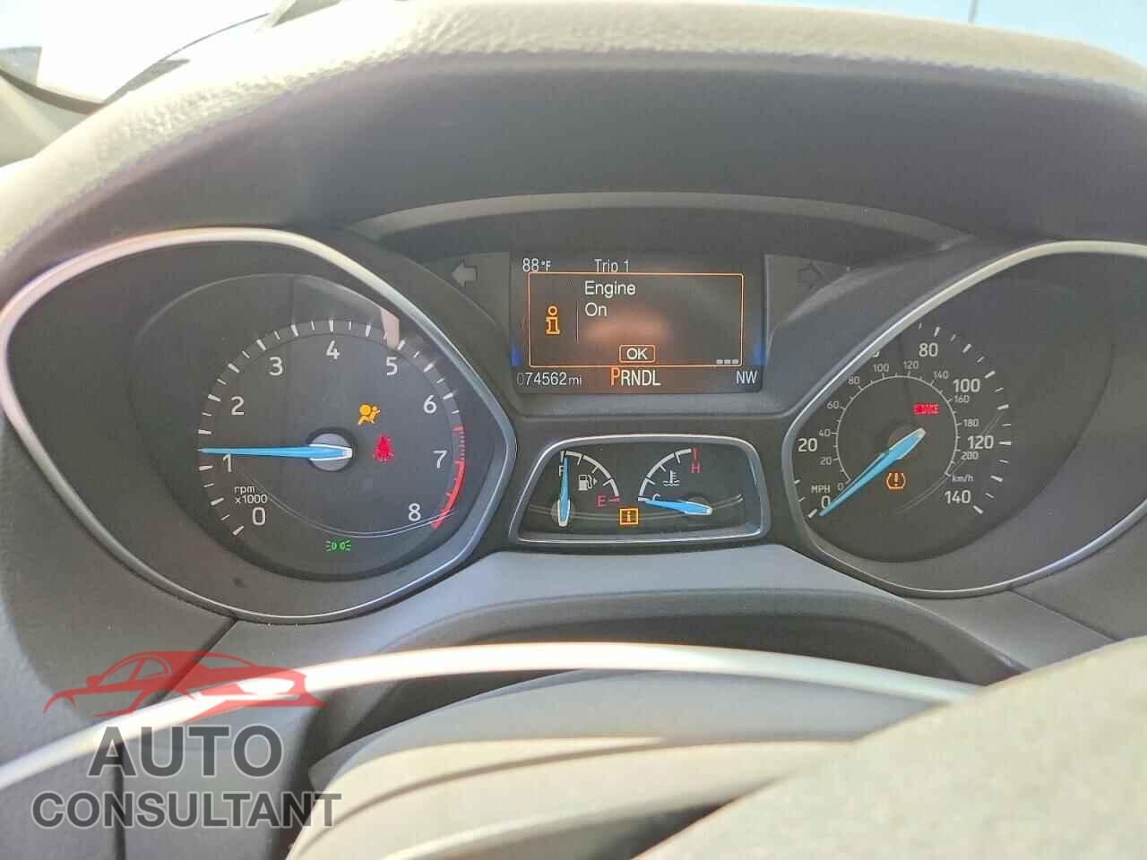 FORD FOCUS 2017 - 1FADP3F22HL211269