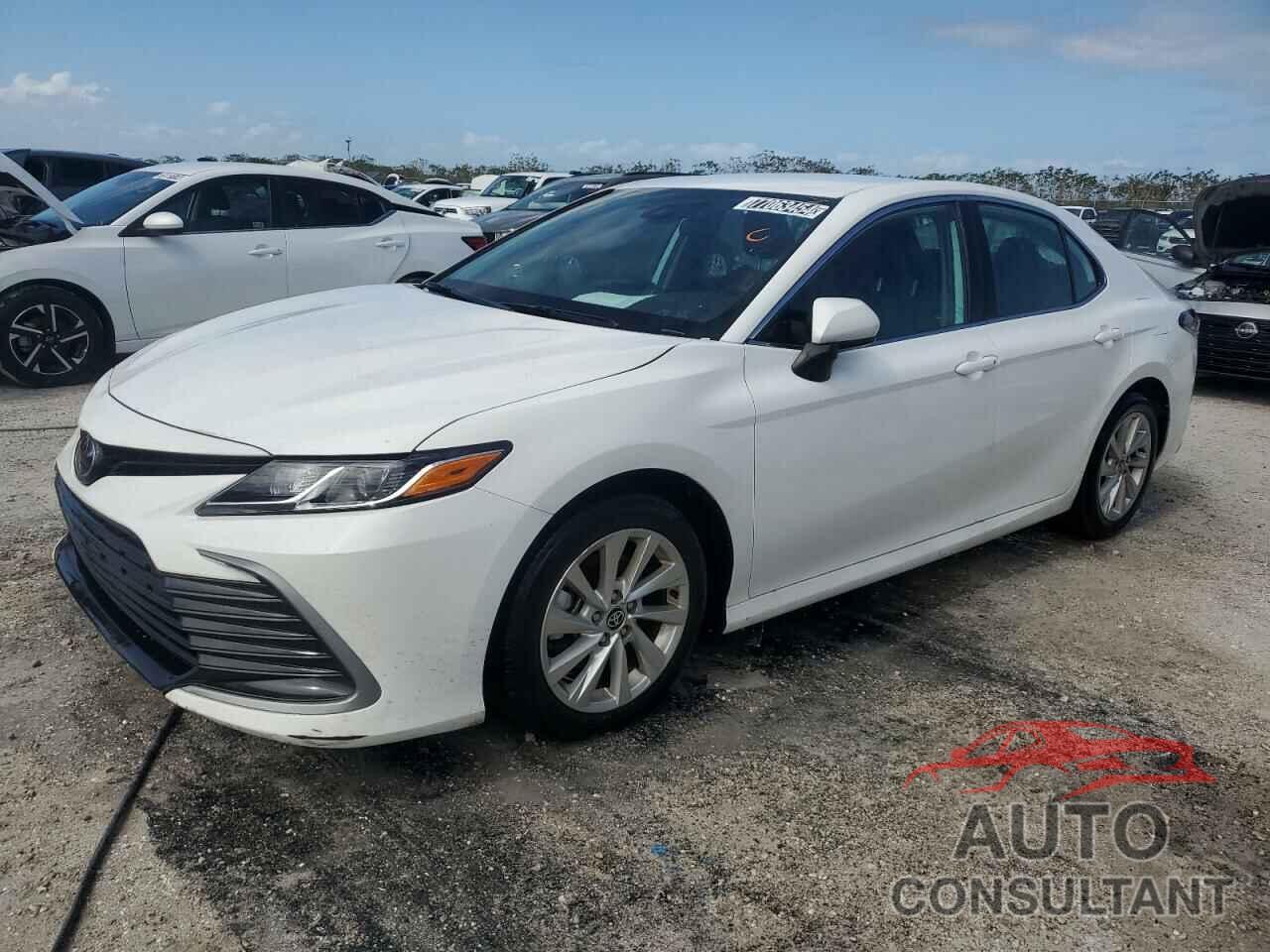 TOYOTA CAMRY 2024 - 4T1C11AKXRU202491