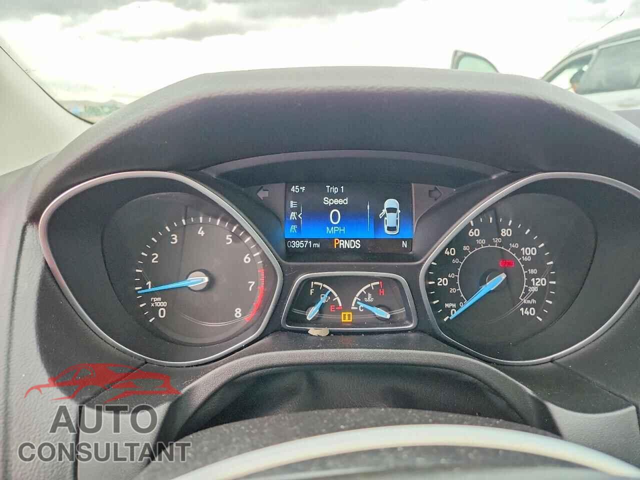 FORD FOCUS 2017 - 1FADP3N2XHL343049