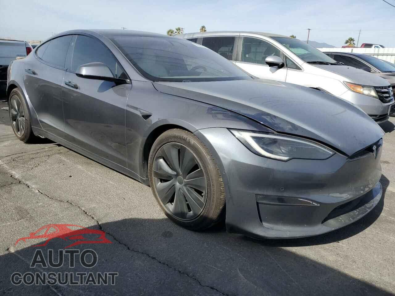 TESLA MODEL S 2022 - 5YJSA1E55NF473370