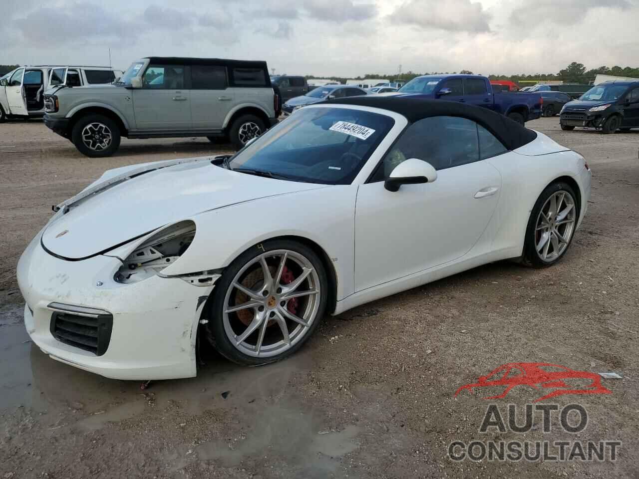 PORSCHE 911 2017 - WP0CA2A99HS141149