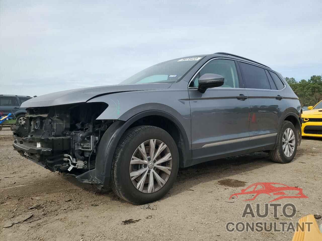 VOLKSWAGEN TIGUAN 2018 - 3VV3B7AX8JM162714