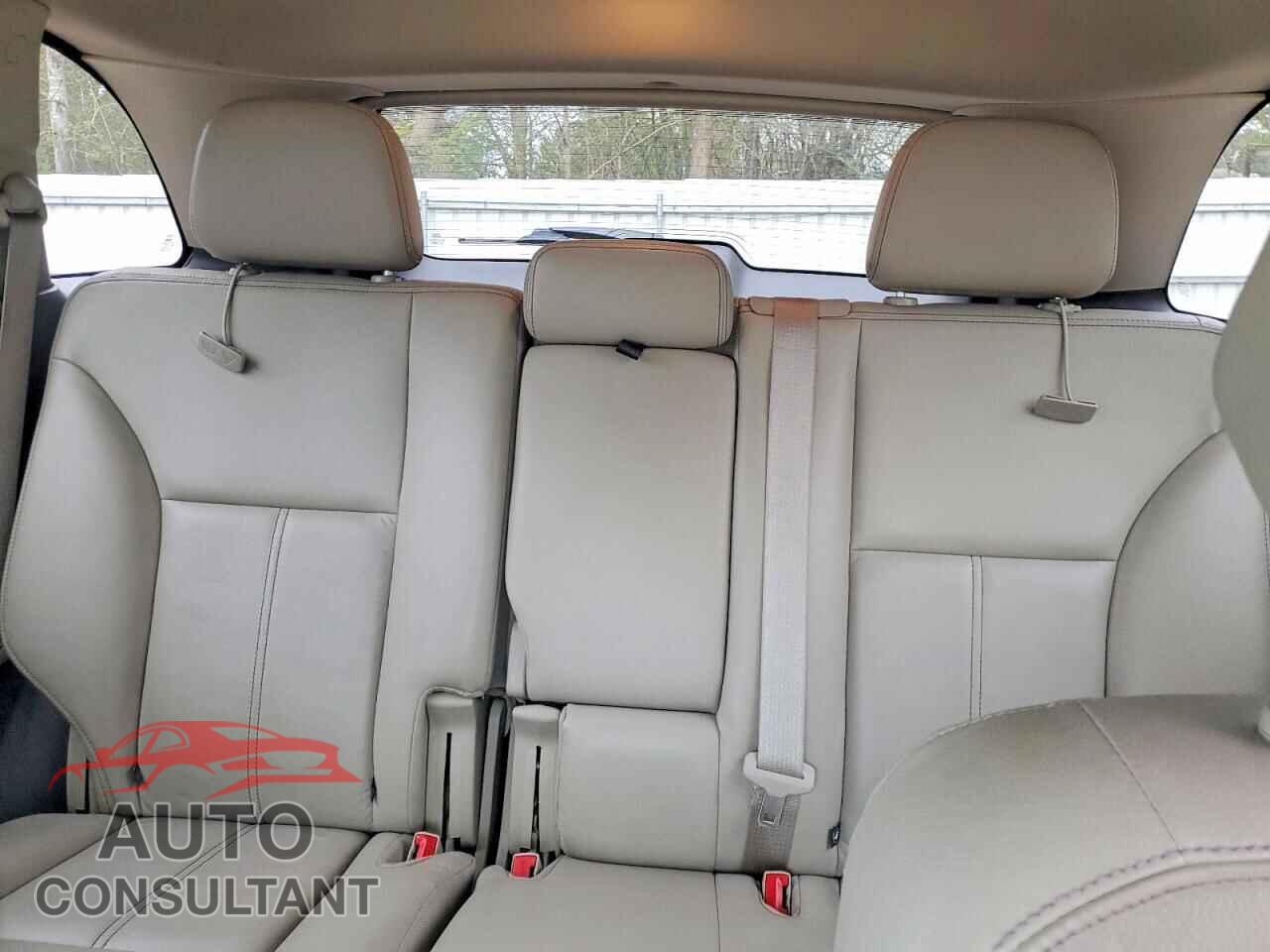 FORD EDGE 2013 - 2FMDK3JC7DBE36527