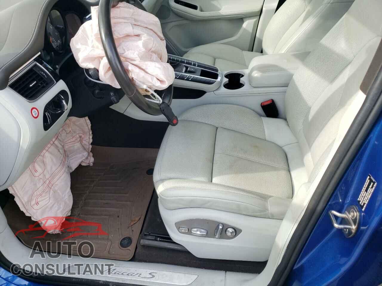 PORSCHE MACAN 2016 - WP1AB2A54GLB46364