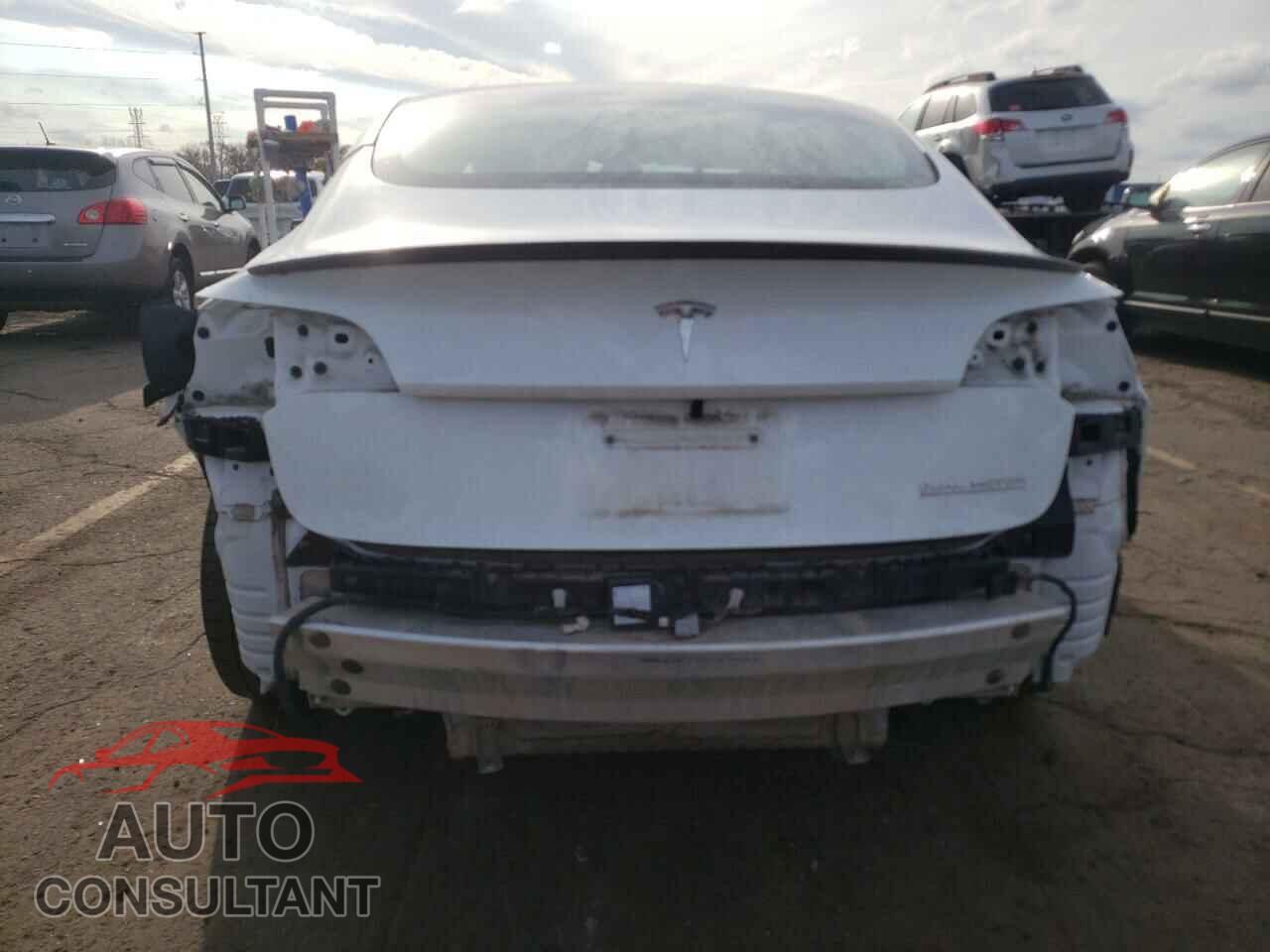 TESLA MODEL 3 2021 - 5YJ3E1EC3MF088461