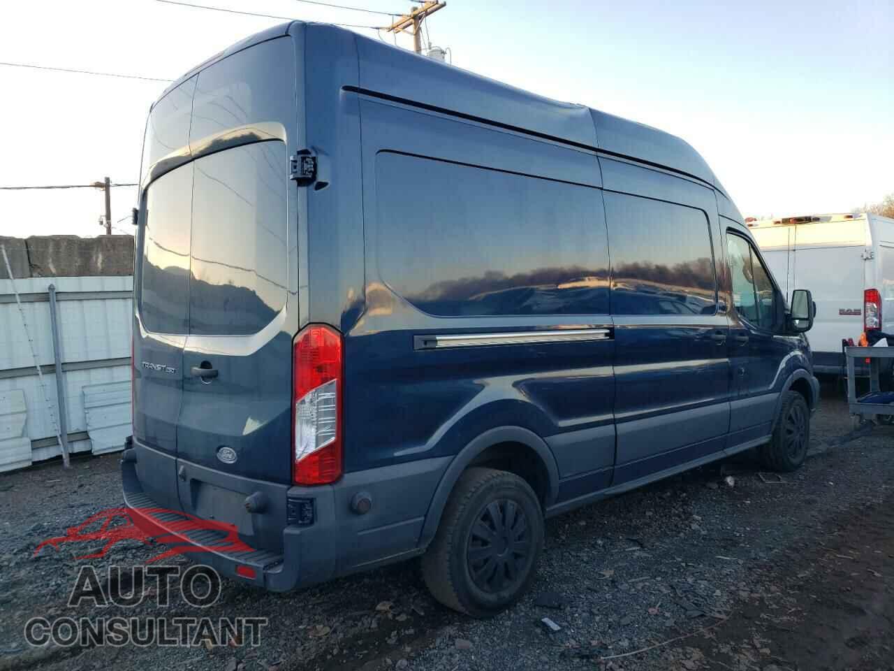 FORD TRANSIT 2017 - 1FTYR2XM4HKA18076
