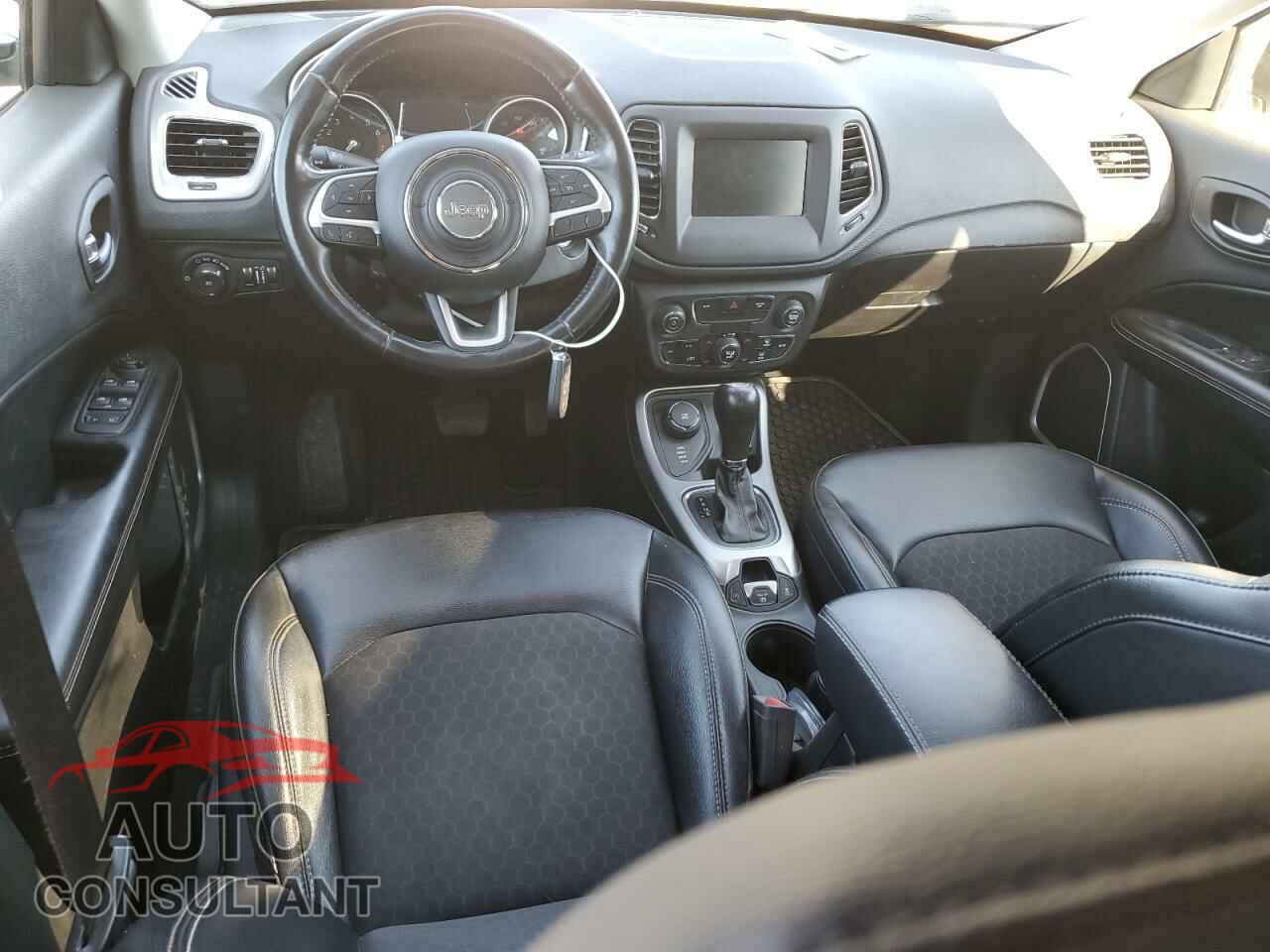 JEEP COMPASS 2019 - 3C4NJDBB9KT834461