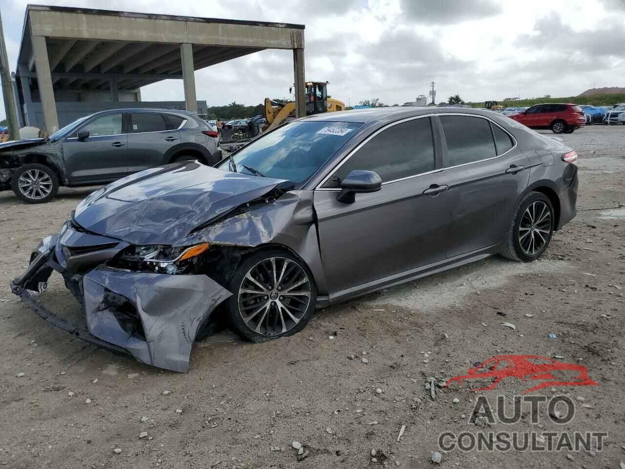 TOYOTA CAMRY 2020 - 4T1G11AKXLU940798