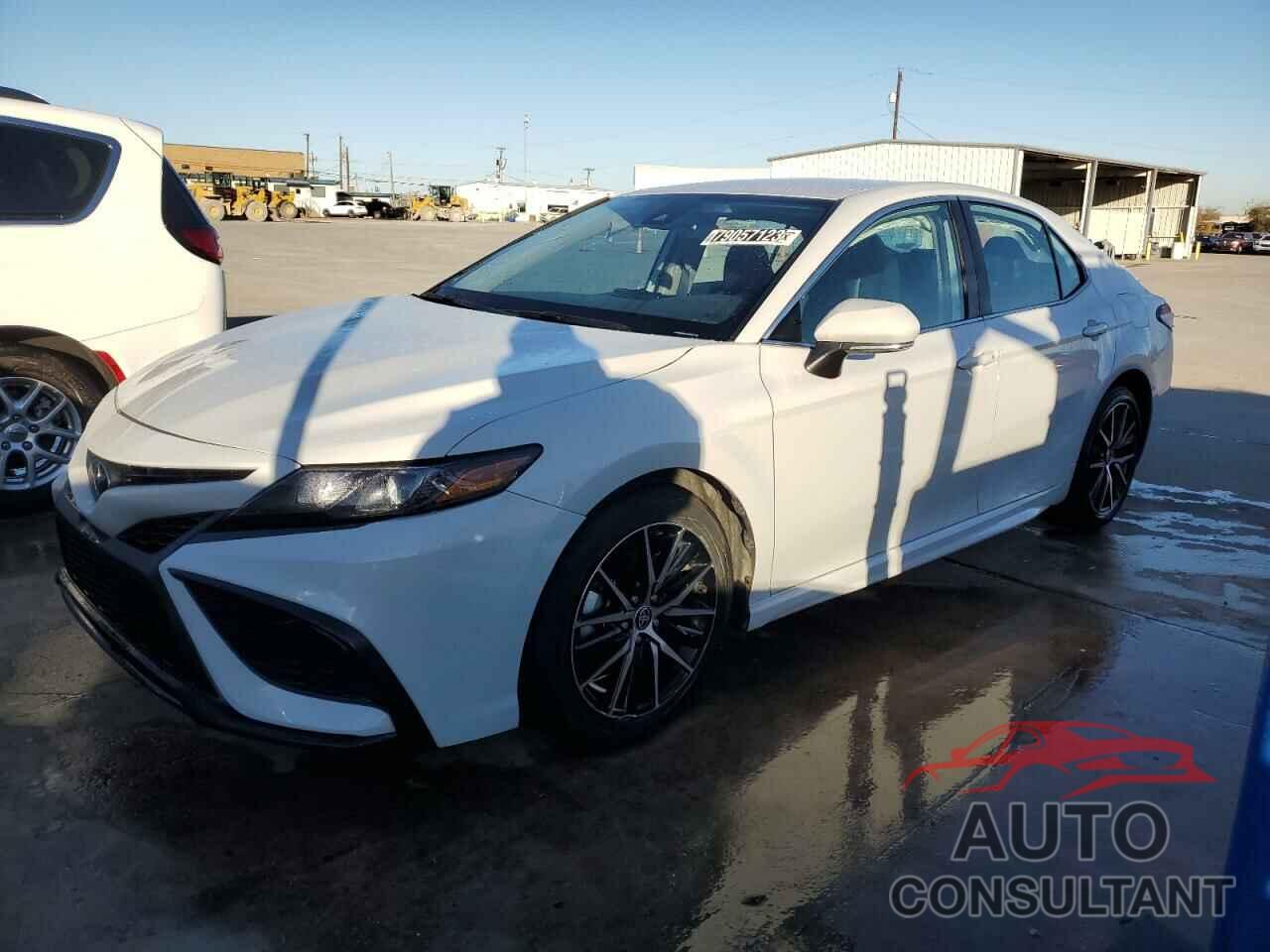 TOYOTA CAMRY 2023 - 4T1G11AK2PU130331