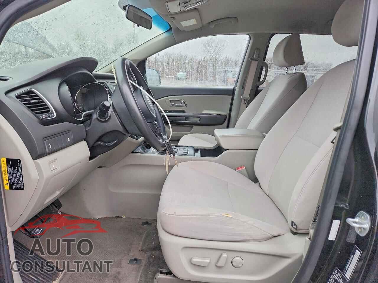 KIA SEDONA 2017 - KNDMB5C19H6245403