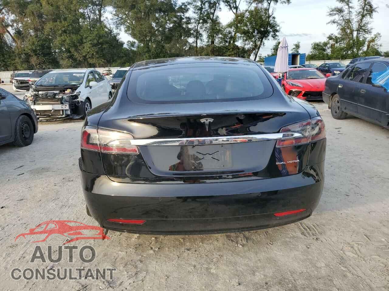 TESLA MODEL S 2021 - 5YJSA1E26MF425994