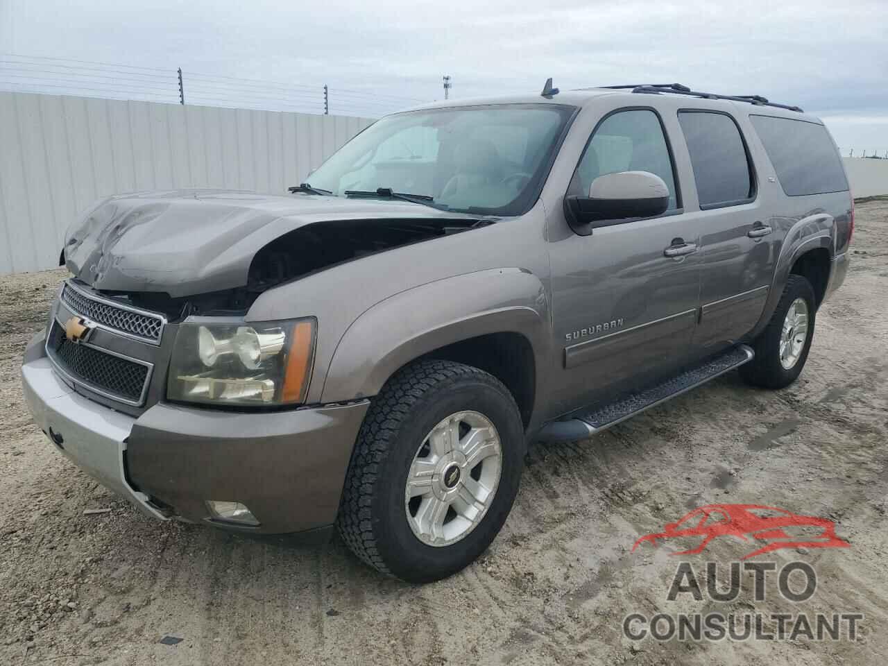 CHEVROLET SUBURBAN 2014 - 1GNSKJE72ER231295