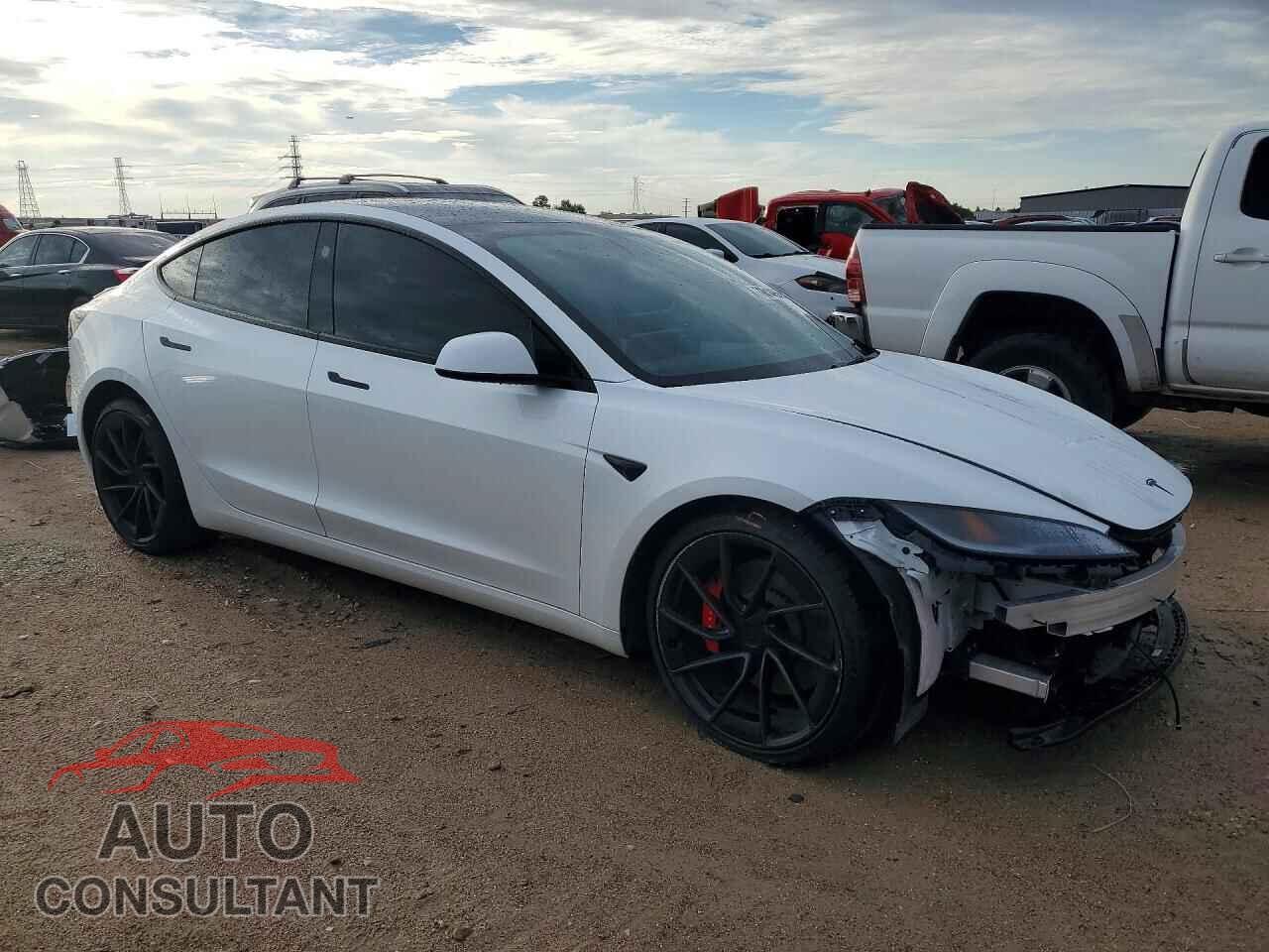 TESLA MODEL 3 2026 - 5YJ3E1ET3TF203610