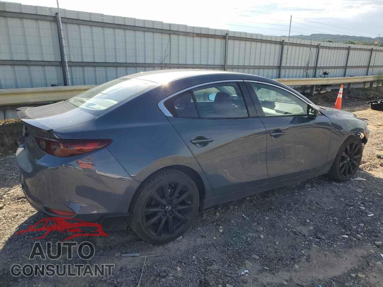 MAZDA 3 2023 - 3MZBPACM1PM365364