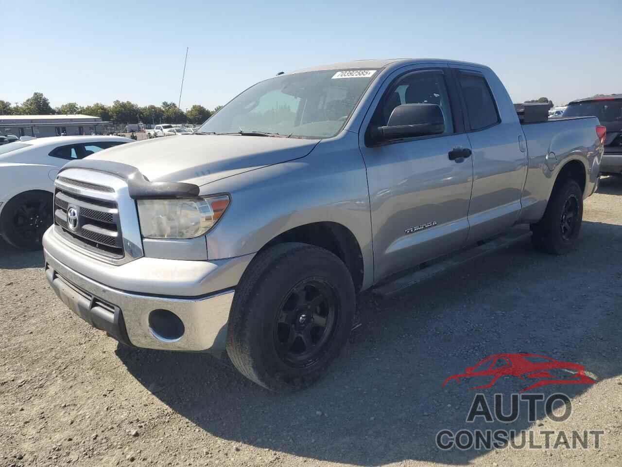 TOYOTA TUNDRA 2010 - 5TFRM5F1XAX019804