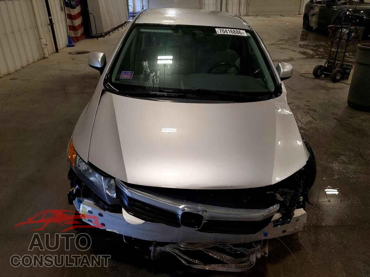 HONDA CIVIC 2012 - 2HGFB2F52CH607246