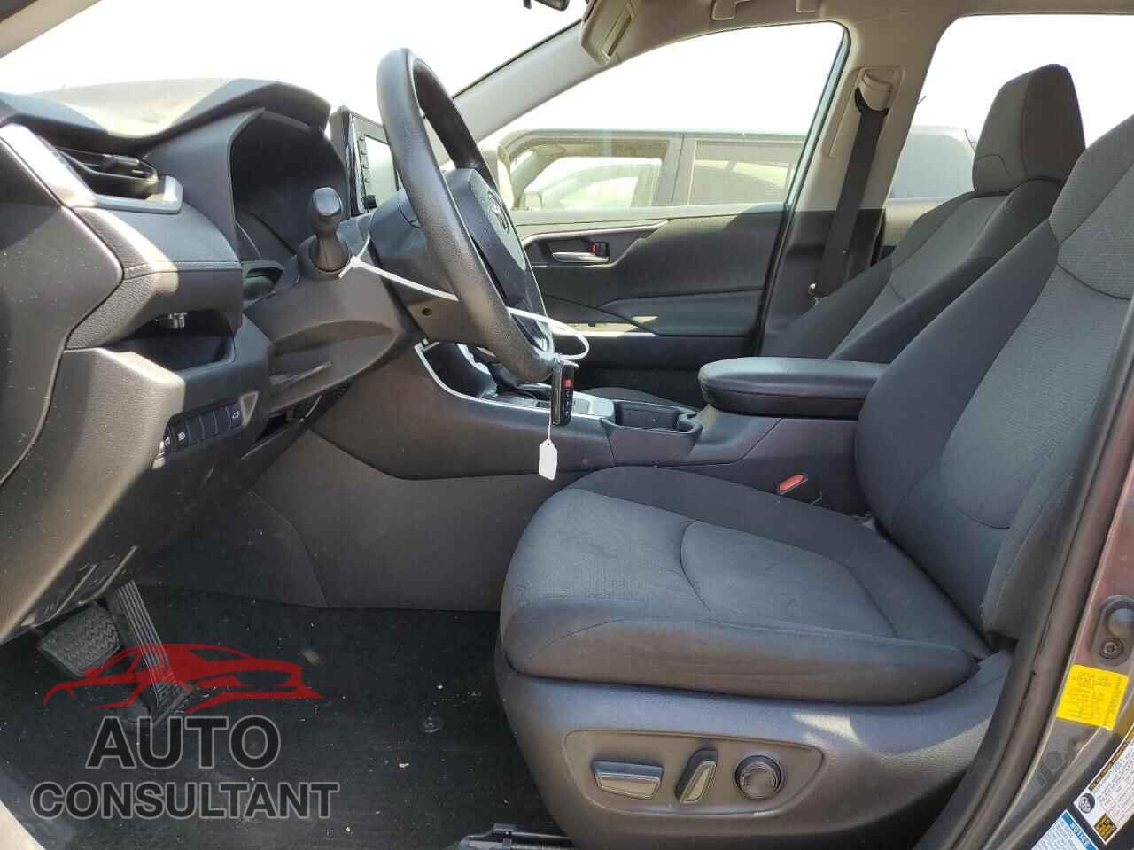 TOYOTA RAV4 2019 - JTMP1RFV2KD031054