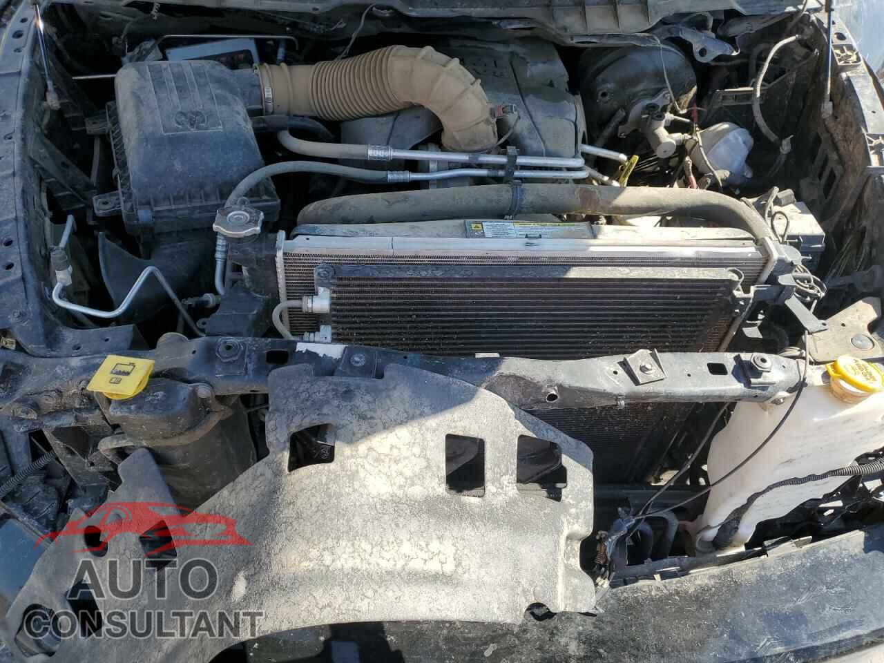 DODGE RAM 1500 2012 - 1C6RD7LT5CS241000