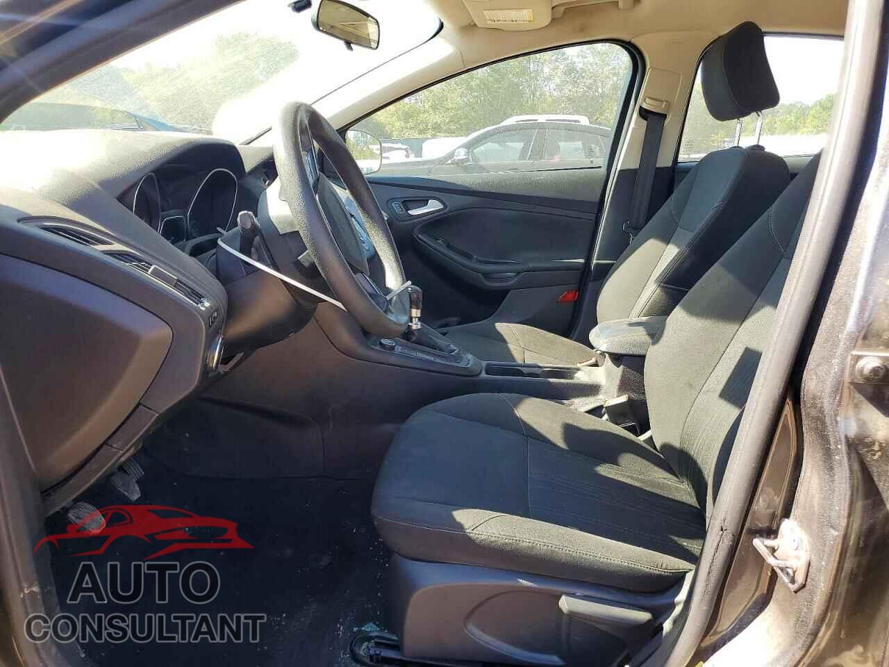 FORD FOCUS 2015 - 1FADP3FEXFL227419