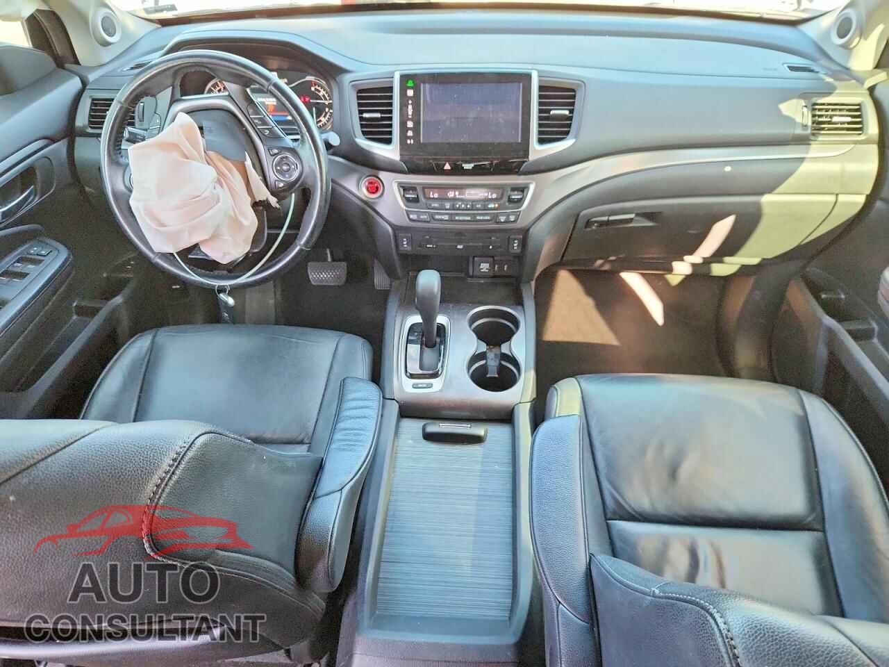 HONDA PILOT 2016 - 5FNYF5H83GB016729