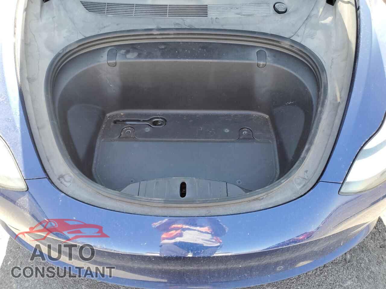 TESLA MODEL 3 2019 - 5YJ3E1EA3KF476091