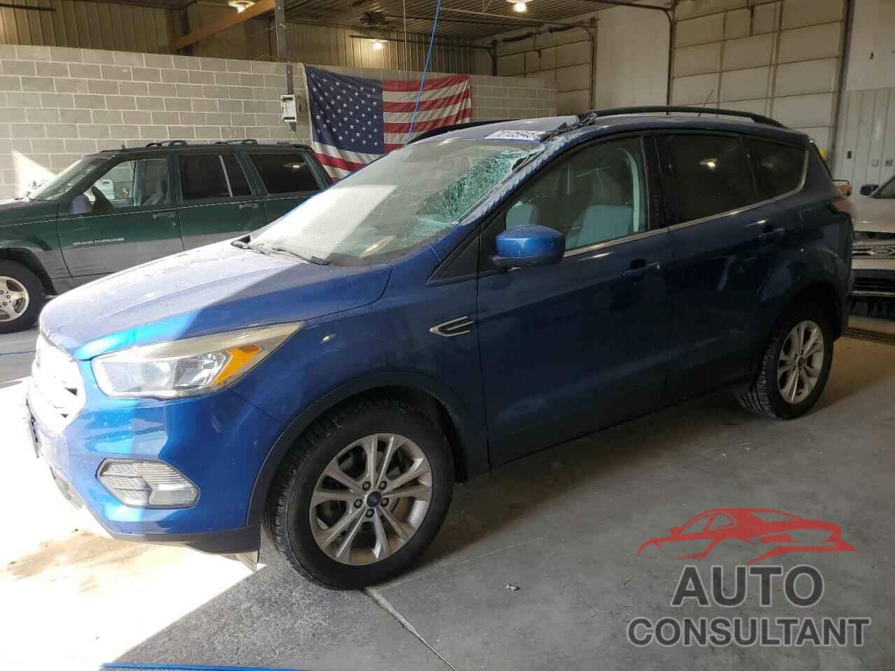 FORD ESCAPE 2018 - 1FMCU0GD5JUB81757