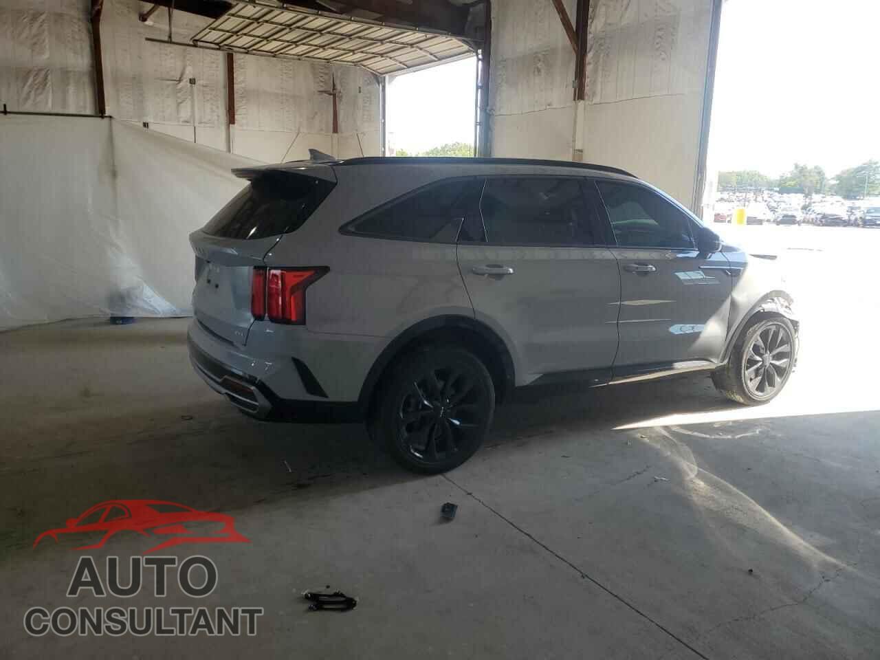 KIA SORENTO 2023 - 5XYRKDLF3PG222920