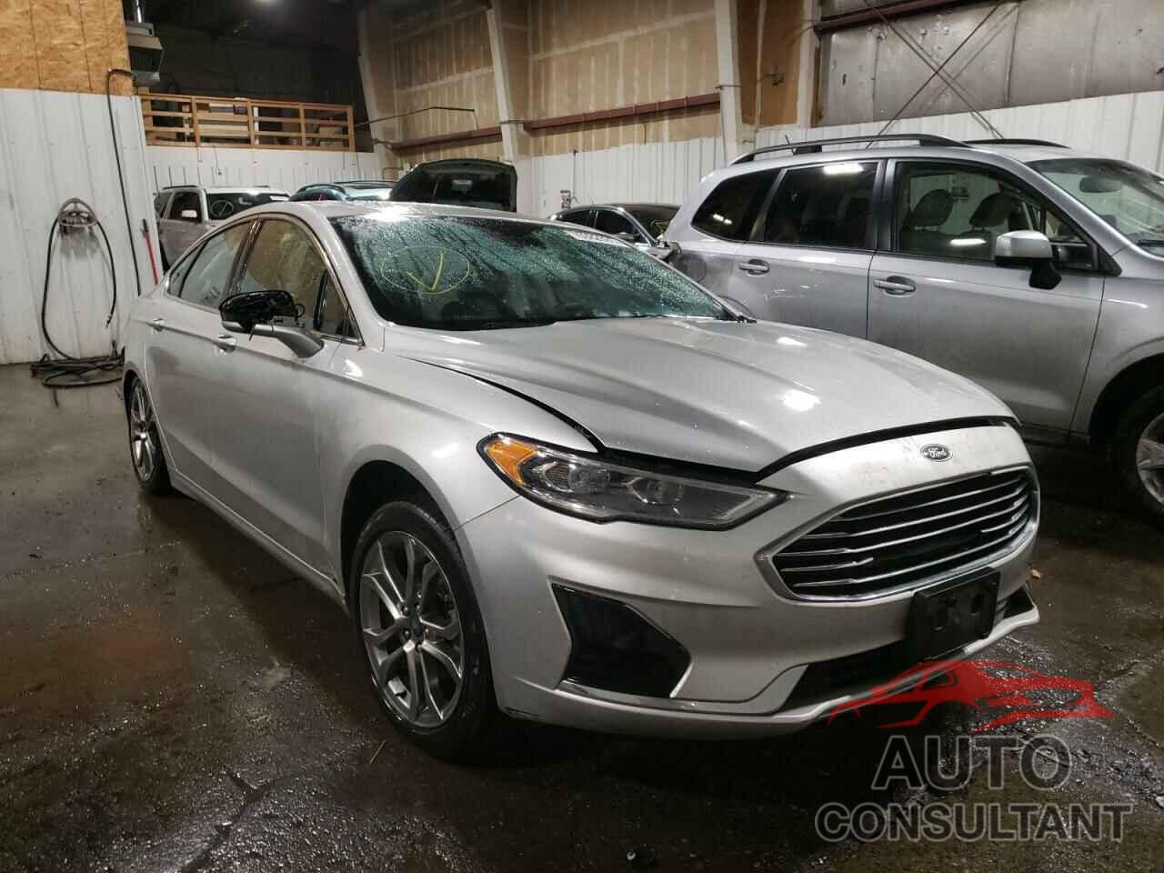 FORD FUSION 2019 - 3FA6P0CD3KR117617