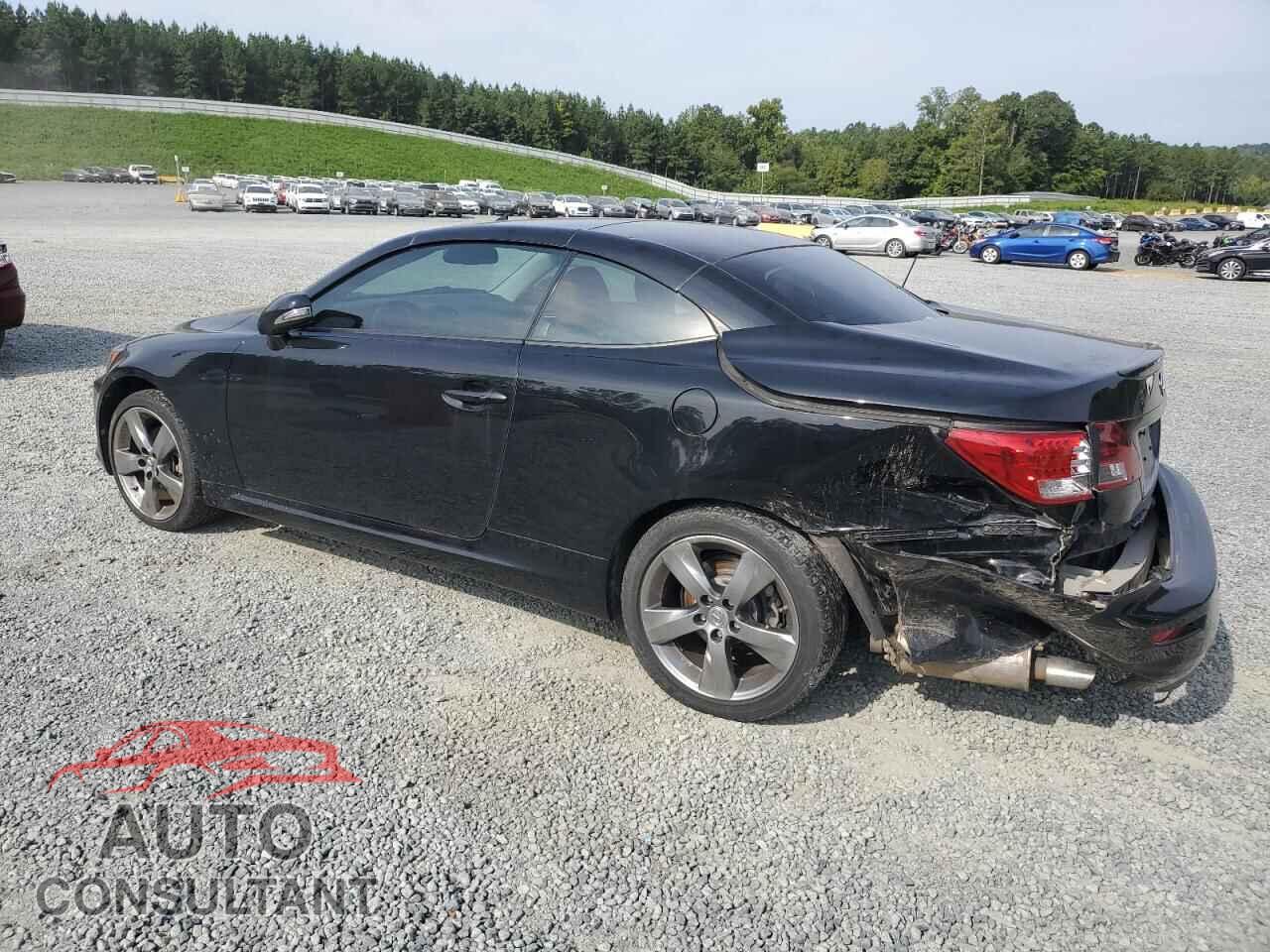 LEXUS IS 2011 - JTHFF2C20B2519444