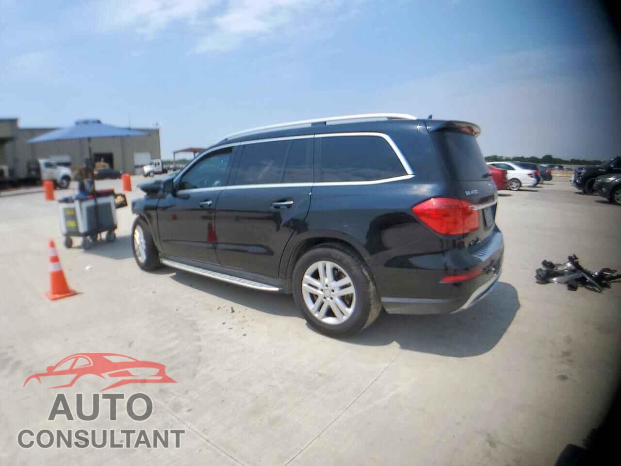 MERCEDES-BENZ GL-CLASS 2015 - 4JGDF6EE5FA533791
