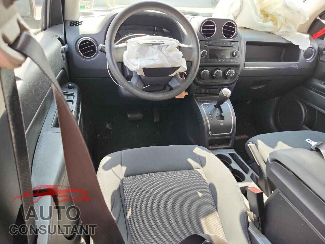 JEEP COMPASS 2010 - 1J4NT4FB9AD578521